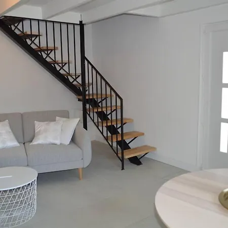 Petite Maison En Centre-ville Antibes