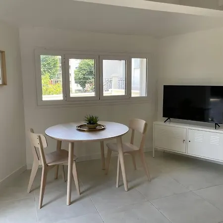 Appartement Petite Maison En Centre-ville *
