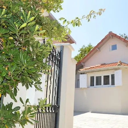 Charming Southern House *