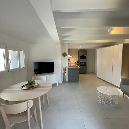 Appartement Petite Maison En Centre-ville